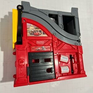 Fisher-Price Red Toy Garage, Cars Theme